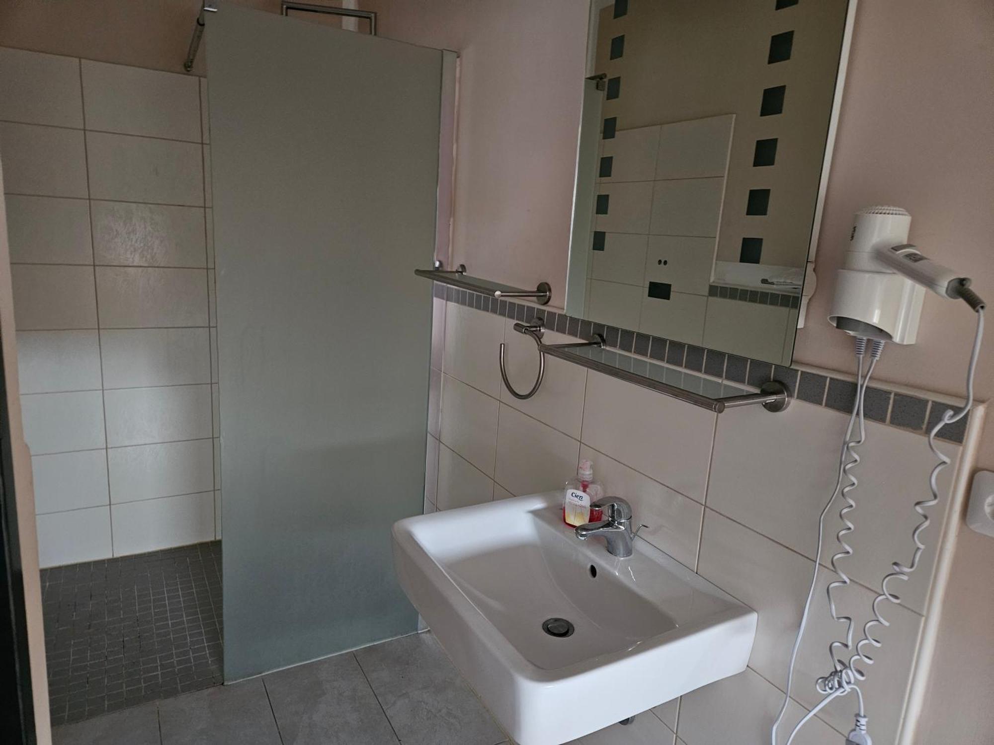 Hotel Zur Schmiede Heiningen Dış mekan fotoğraf